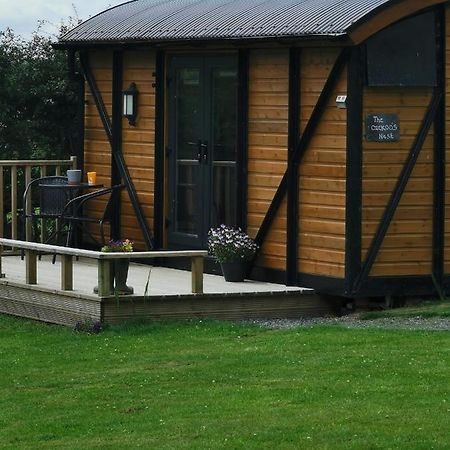 Pen-Rhos Luxury Glamping "Cuckoo'S Nest" Villa Llandrindod Wells Exterior foto